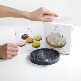 Spiral tart silicone mould
