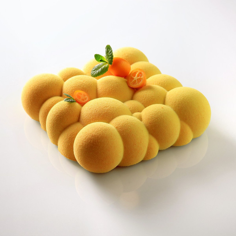 Cloud silicone mould for cake by Silikomart and Dinara Kasko