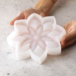 Jasmine top Cake silicone mould handmade