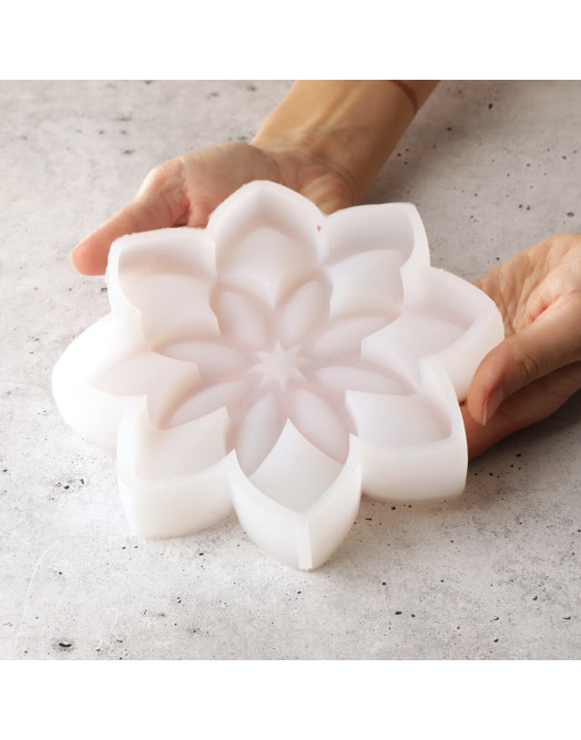 Jasmine top Cake silicone mould handmade