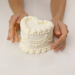 Lambeth Heart Bento Cake silicone mould handmade