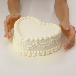 Lambeth Heart Cake silicone mould handmade 1400 ml