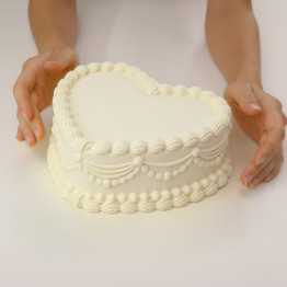 Lambeth Heart Cake silicone mould handmade 1400 ml