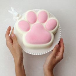 Puffy Paws Cake silicone mould handmade