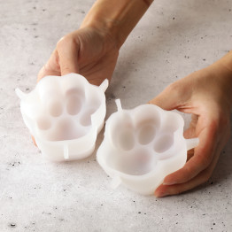 Puffy Paws Mini Cake silicone mould handmade 