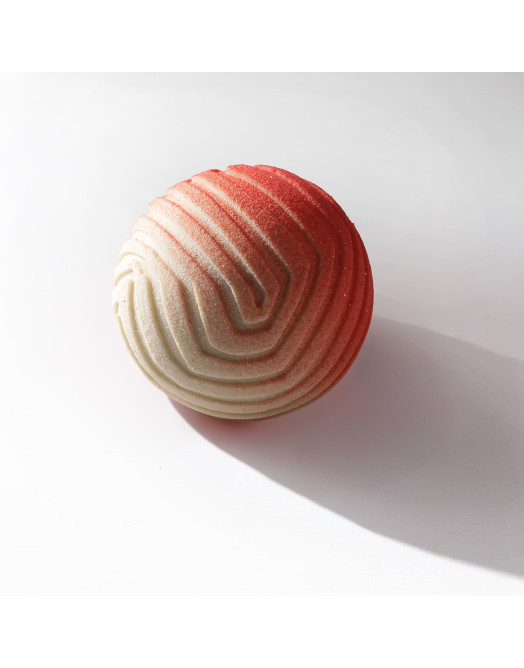 Labyrinth ball cake silicone mould handmade