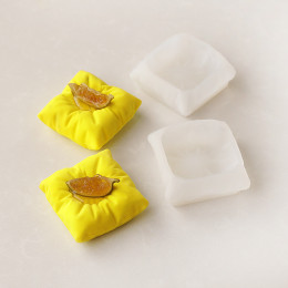 Pillow square mini 100ml cake silicone mould handmade